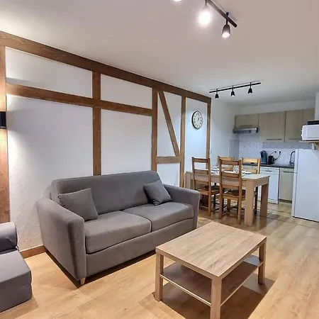 Superbe Avec Piscine Au Centre St Lary Village