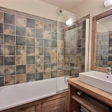 Apartmán Superbe Avec Piscine Au Centre St Lary Village